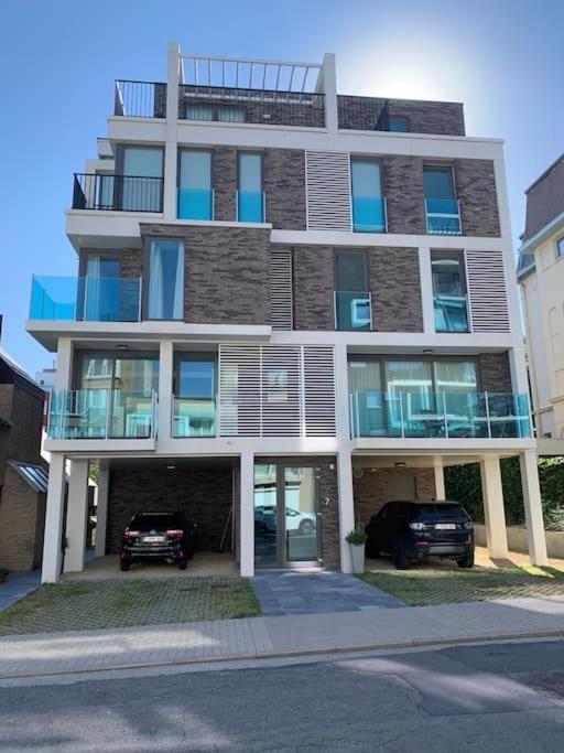 Recent En Lichtrijk Duplex-Appartement Te 웬두이니 외부 사진