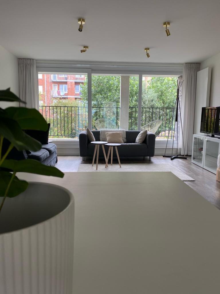 Recent En Lichtrijk Duplex-Appartement Te 웬두이니 외부 사진